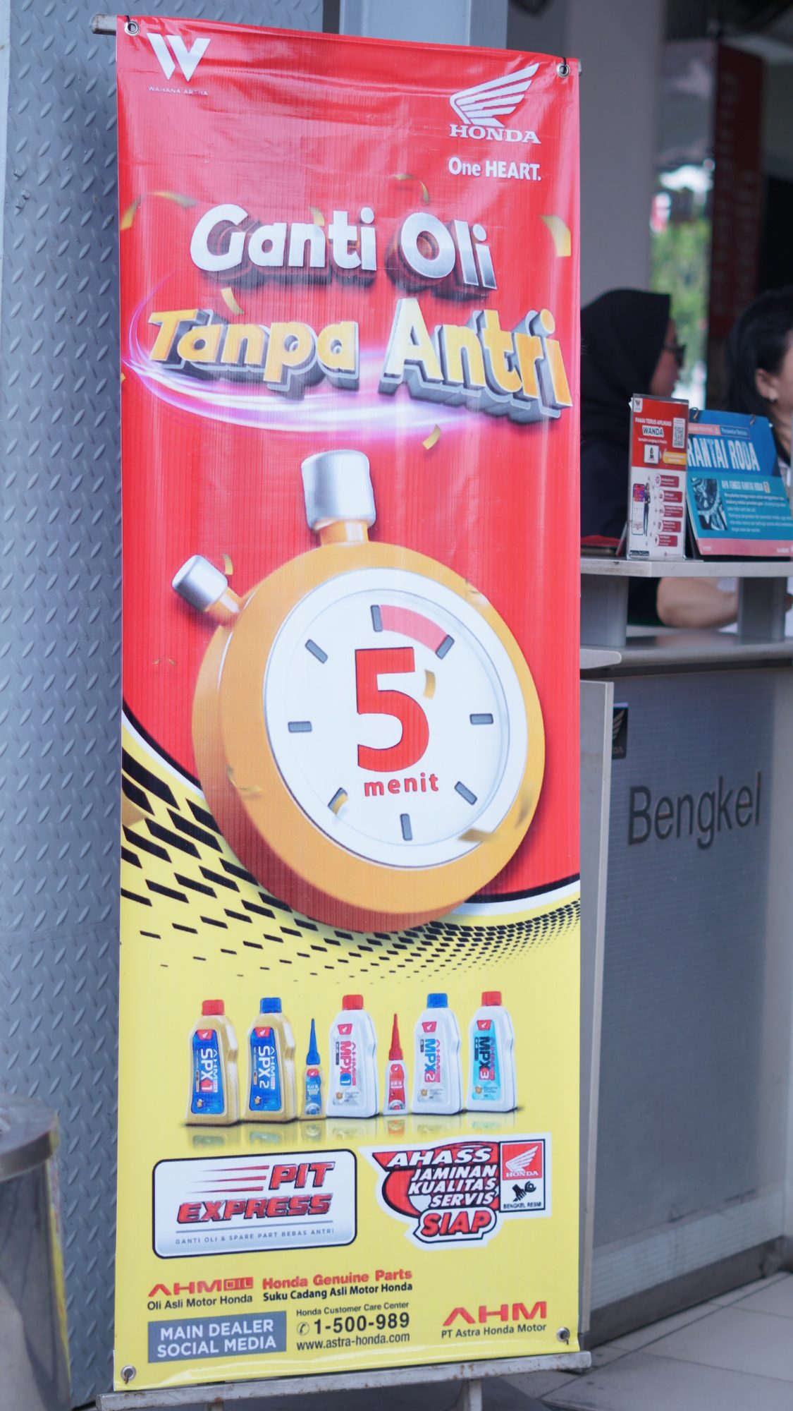 Layanan servis Artha Sentra Oto